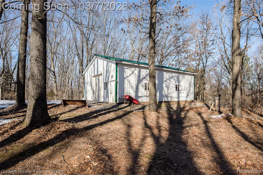 1890 Hidden Valley Road Howell, MI 48843 - Photo 43 of 60 Gallery Image 43