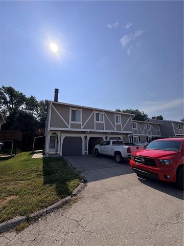 $240,000 | 8839 Carriage Drive, Lenexa, KS 66215