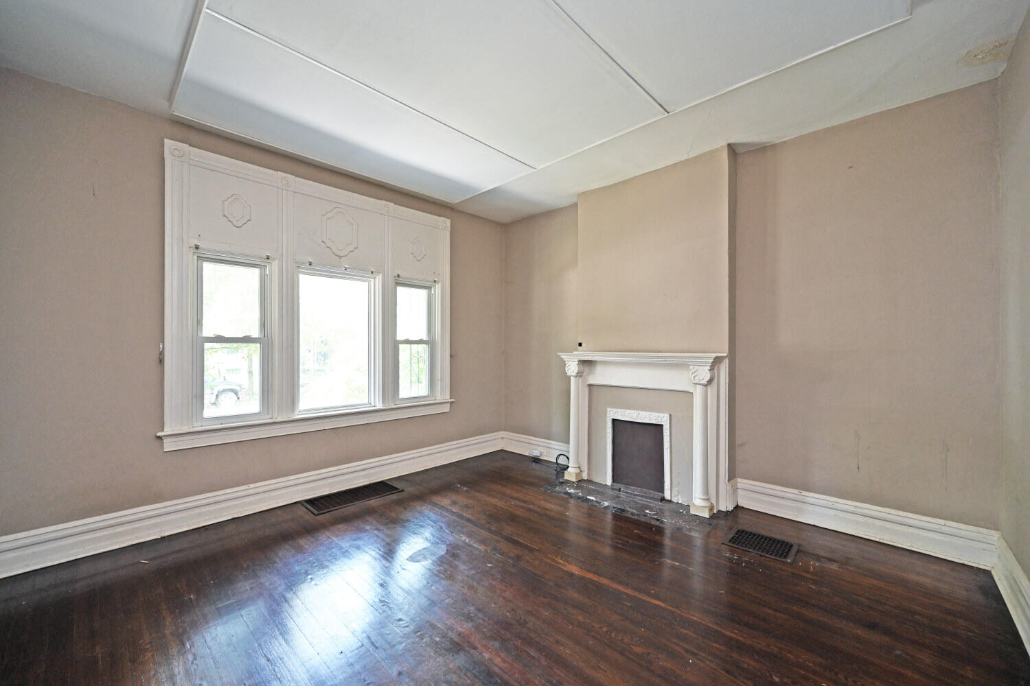 2032 Greenup Street Covington, KY 41014 - Photo 10 of 44