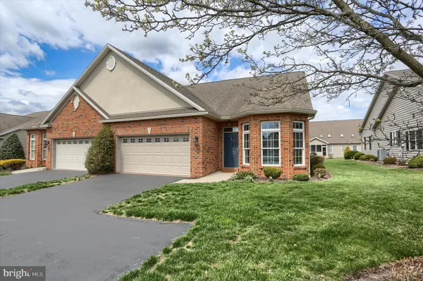 $469,900 | 5405 Rivendale Boulevard, Mechanicsburg, PA 17050