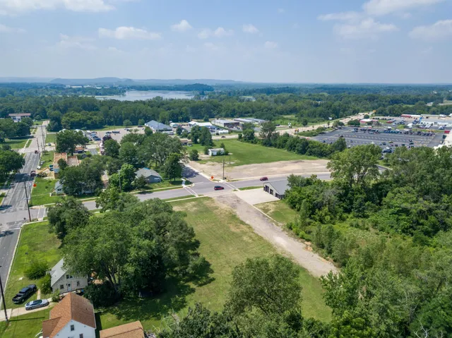 $169,900 | 1.6-acres Prospect And Lincoln, Mauston, WI 53948