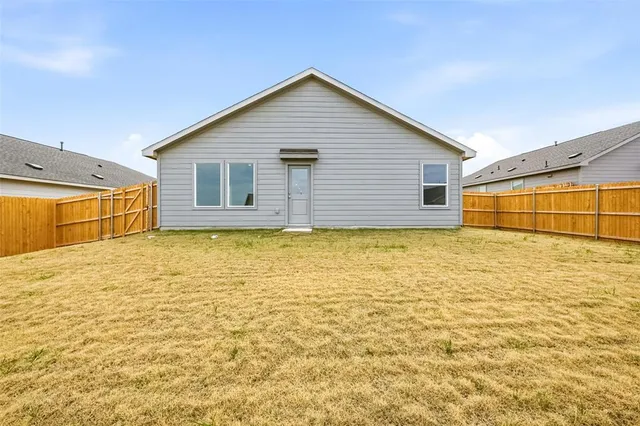 $1,725 | 3609 Oleander Place, Sherman, TX 75092