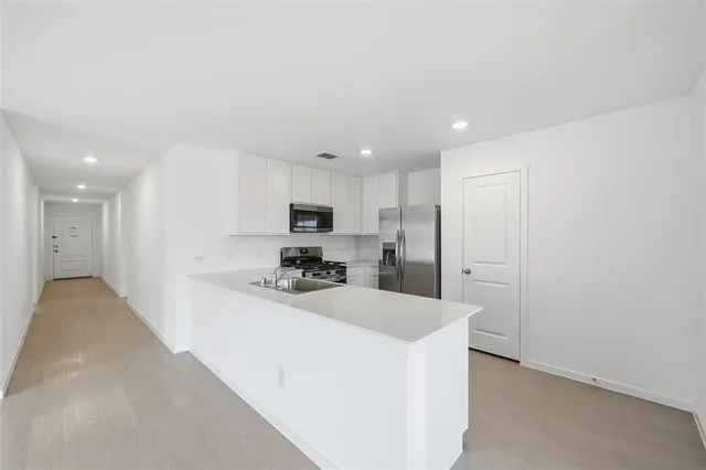 $1,725 | 3609 Oleander Place, Sherman, TX 75092