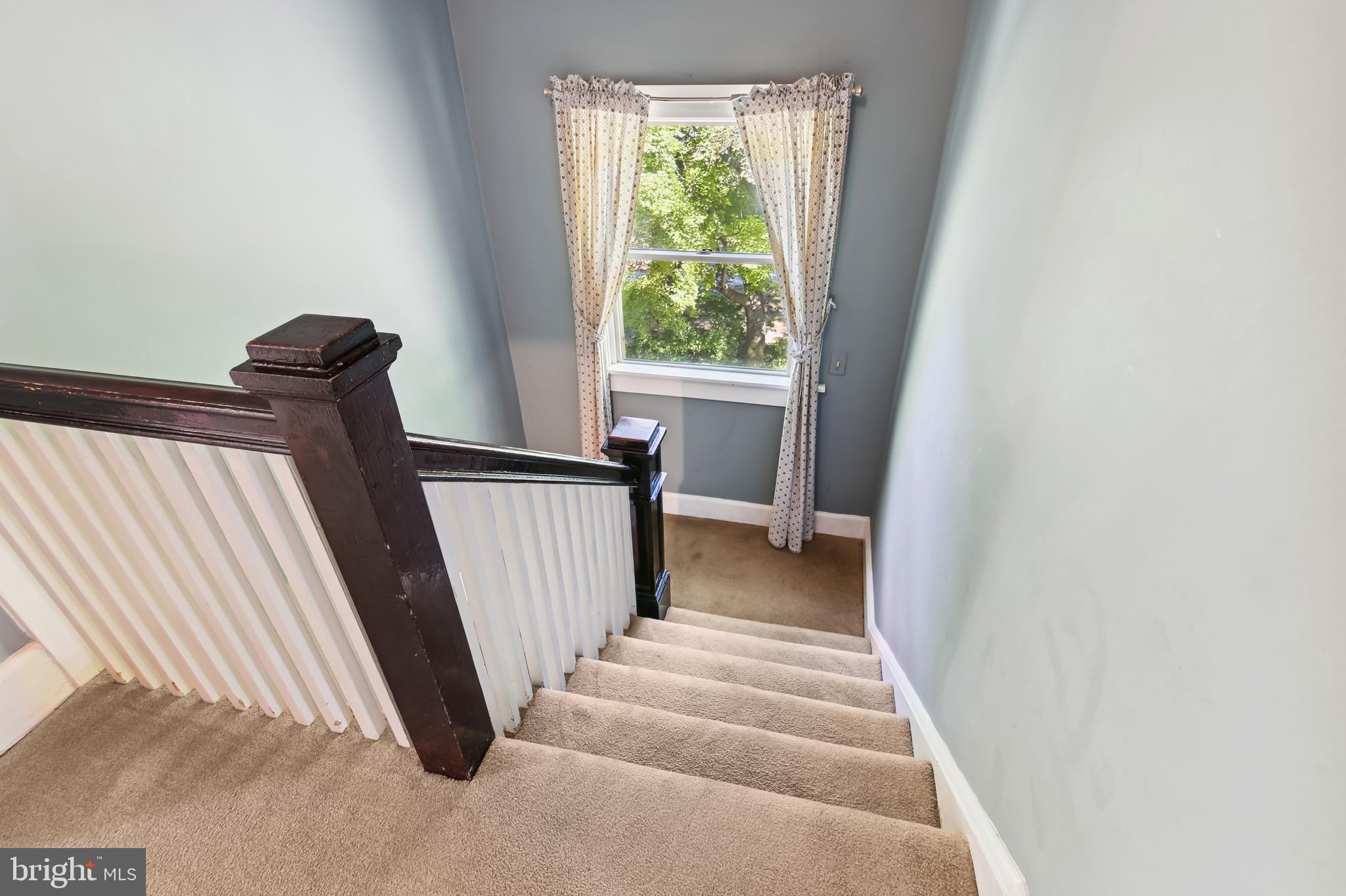 65 Church Road Arnold, MD 21012 - Photo 28 of 58 Stairs up