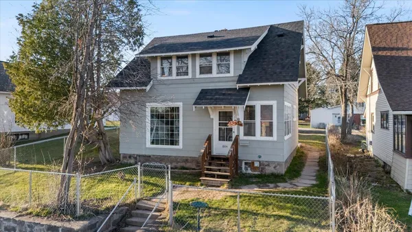 $164,999 | 604 3rd Street Northwest, Chisholm, MN 55719