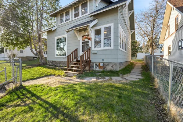 $164,999 | 604 3rd Street Northwest, Chisholm, MN 55719