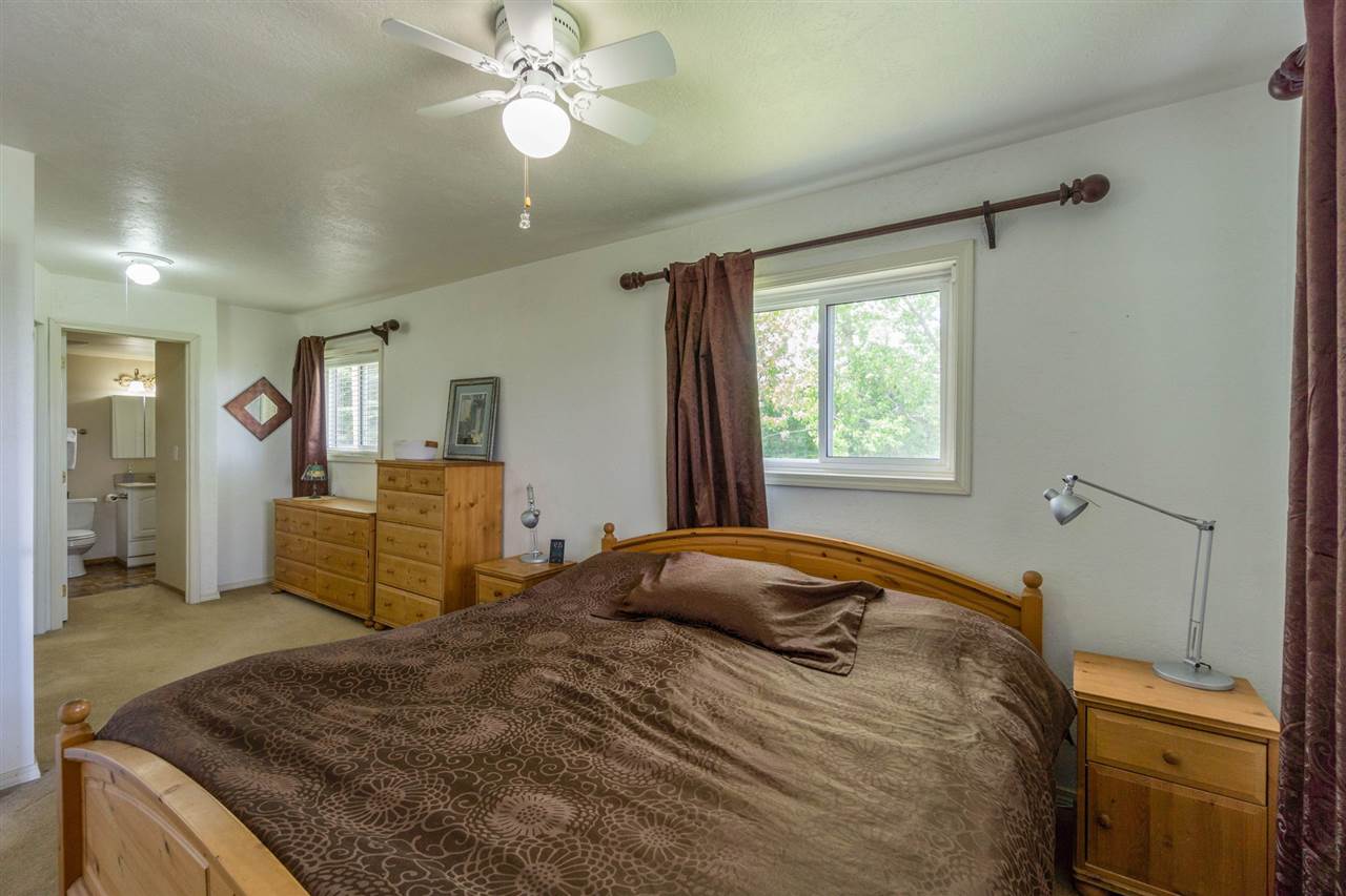 9701 East Doak Road Spokane, WA 99217 - Photo 11 of 20
