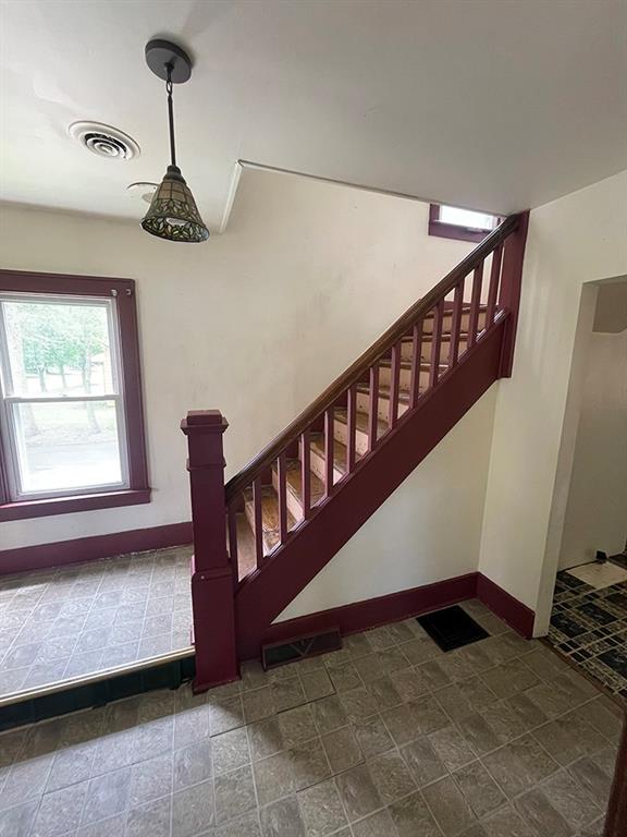290 South 4th Street Indiana, PA 15701 - Photo 2 of 11 Gallery Image 2