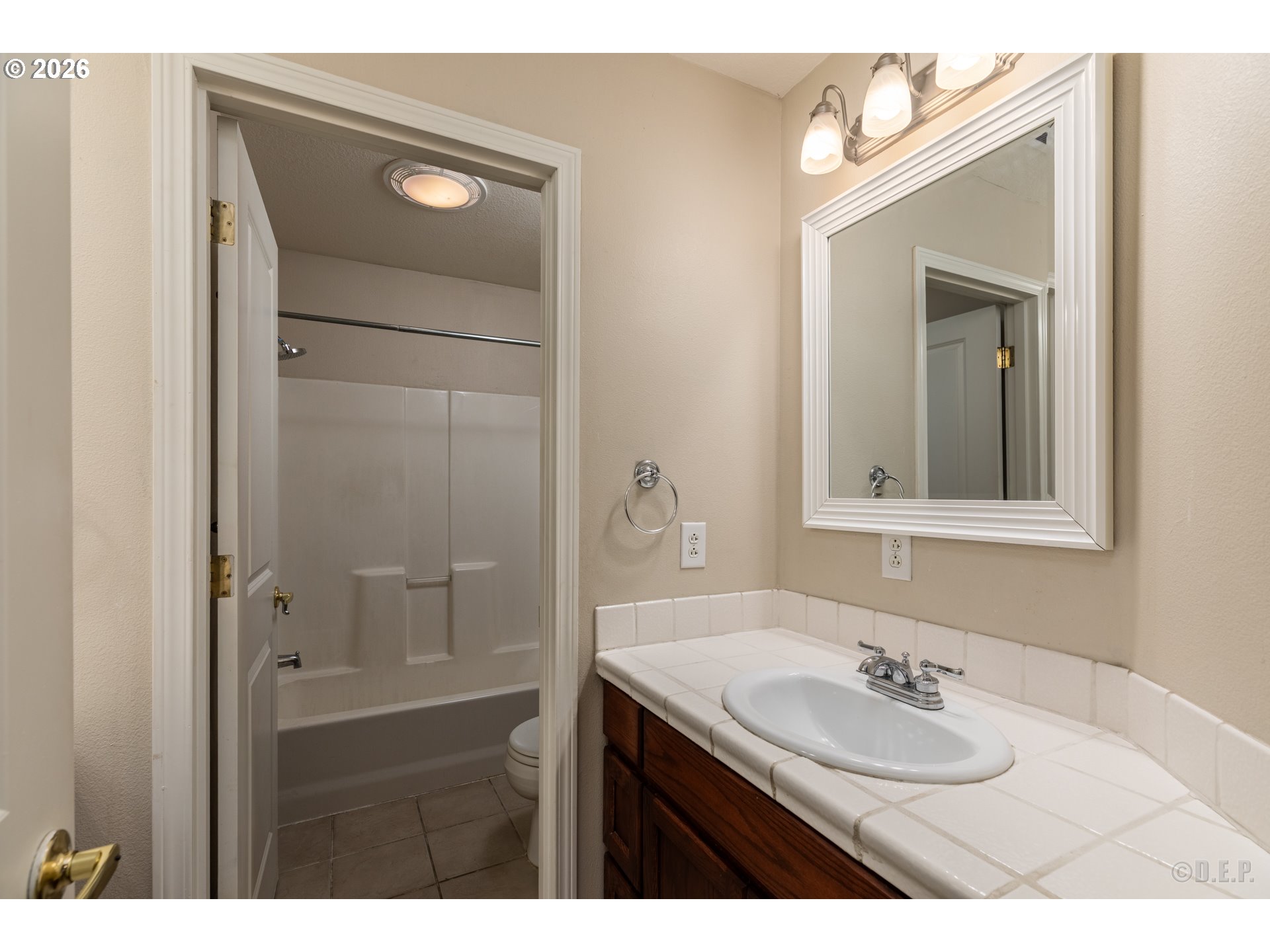 59992 Ridgeway Loop St. Helens, OR 97051 - Photo 25 of 34 Bathroom