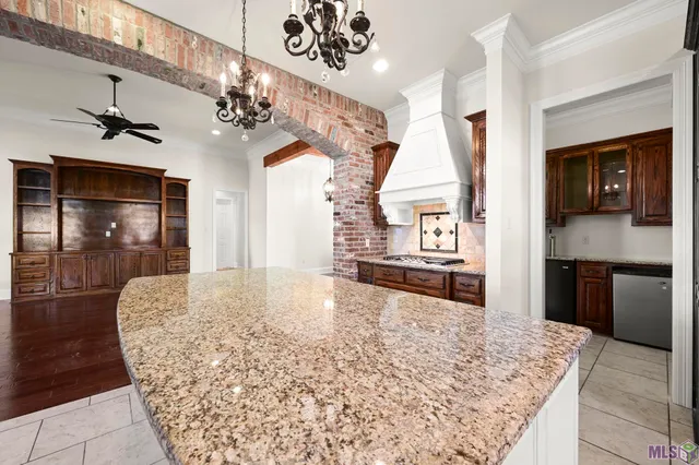 $725,000 | 1621 Glen Eagles Bend, Zachary, LA 70791