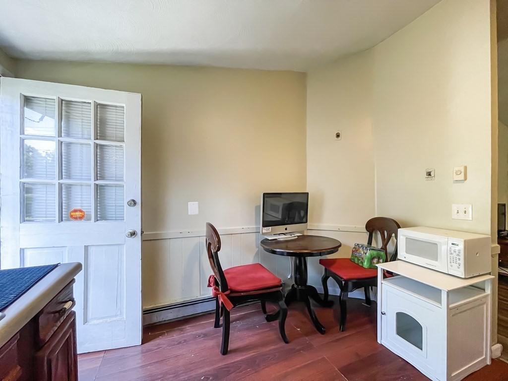 6 South Chatham Street Springfield, MA 01109 - Photo 11 of 27 Gallery Image 11