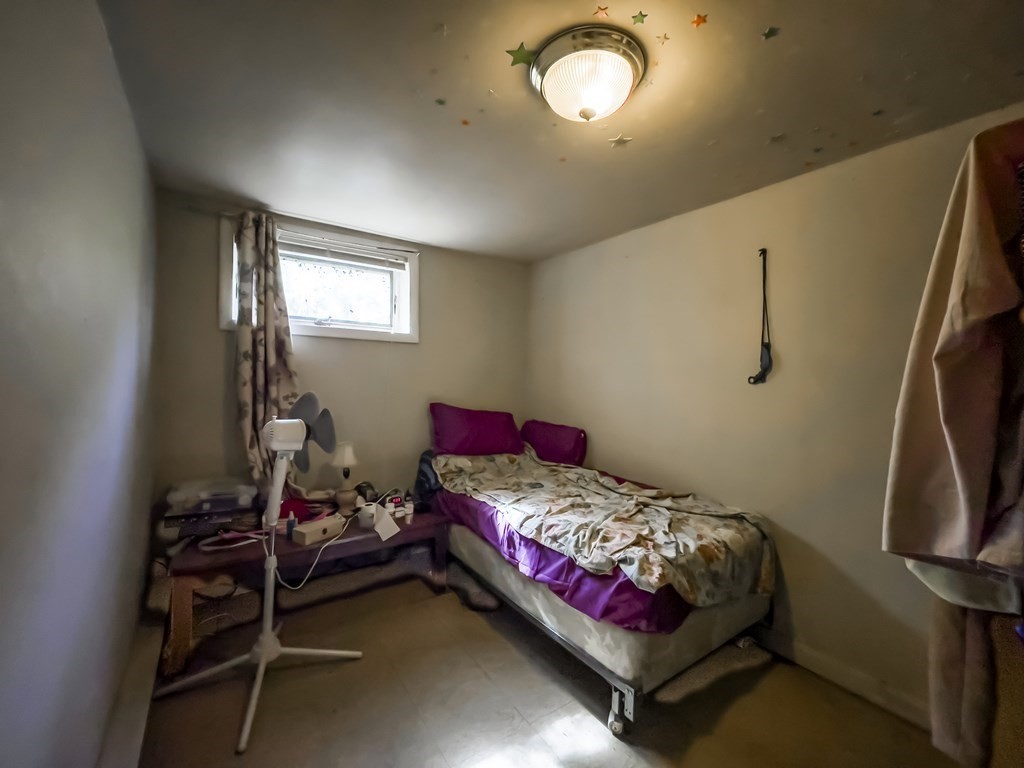 6 South Chatham Street Springfield, MA 01109 - Photo 18 of 27 Gallery Image 18