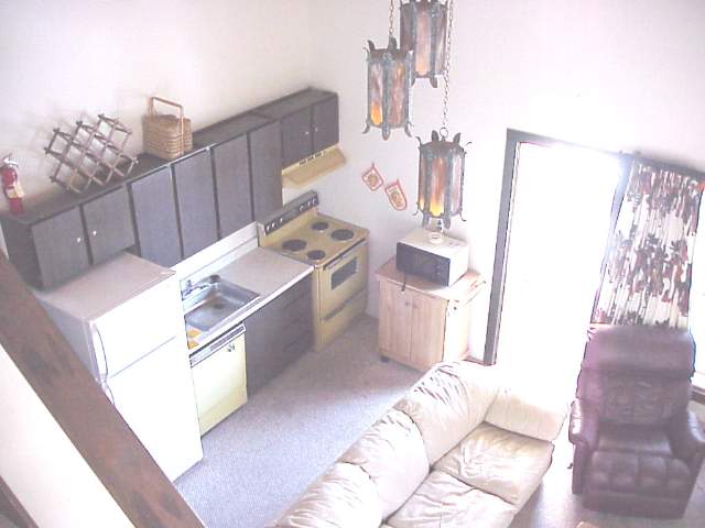 313 Tamarack Spokane, WA 99208 - Photo 3 of 9 Gallery Image 3