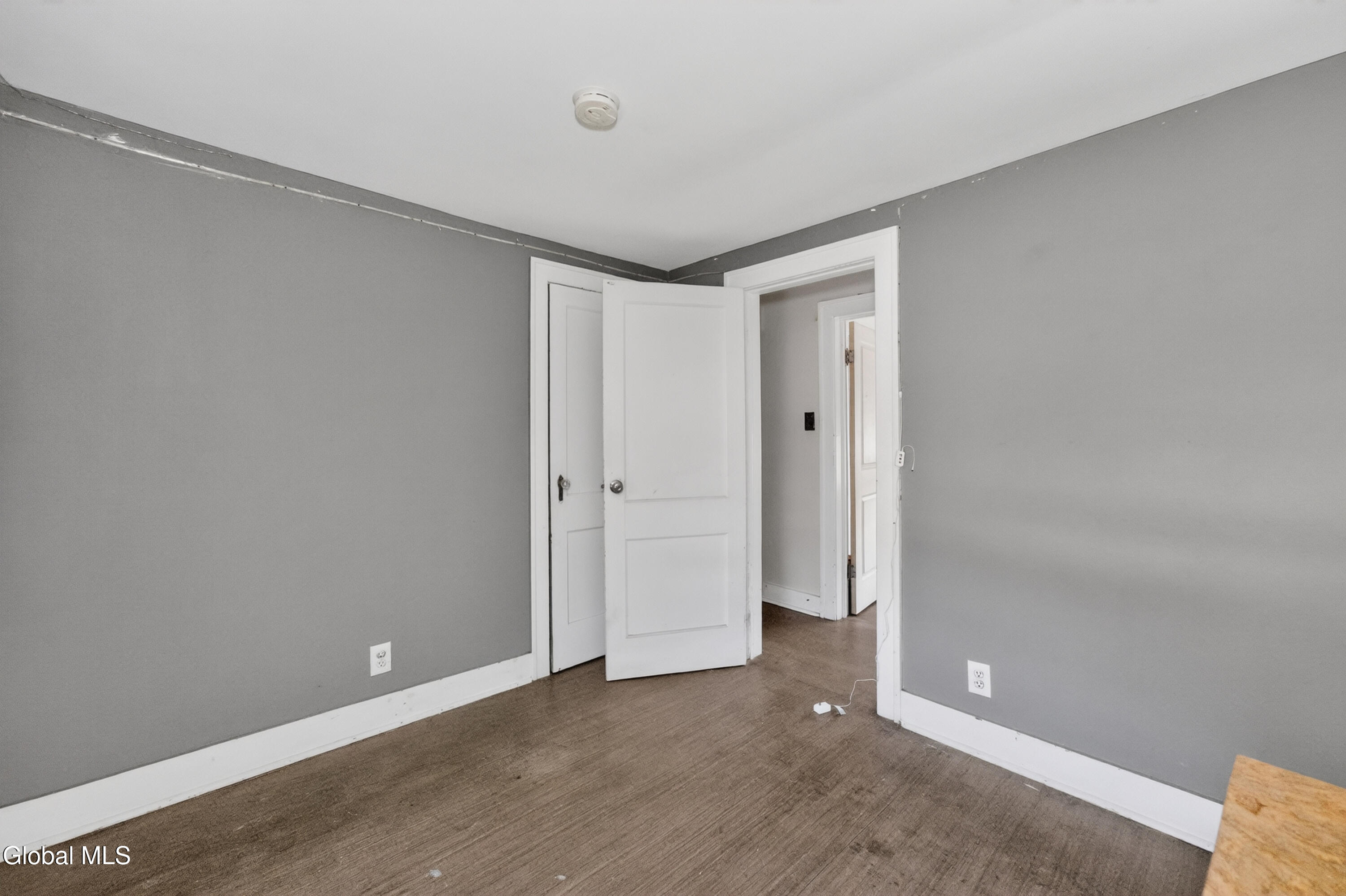 32 Osborne Road Colonie, NY 12205 - Photo 22 of 35 5 Bedroom 4