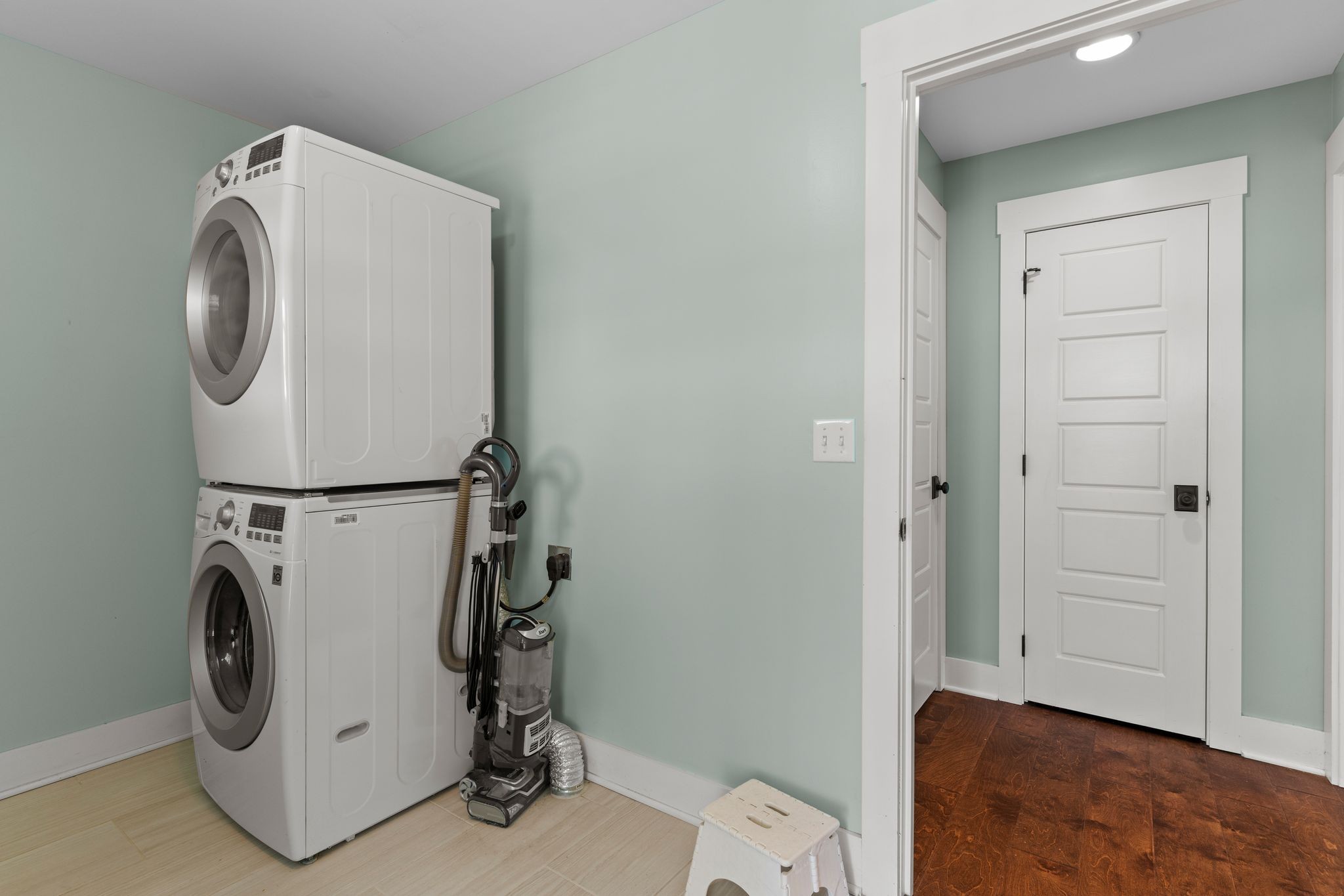 5216 Highway 161 Springfield, TN 37172 - Photo 24 of 31 a utility room with dryer and washer