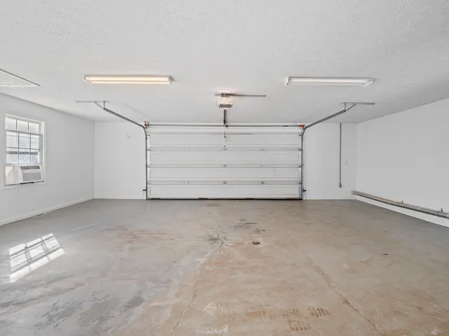 $446,000 | 103 Craddock Lane, Huddleston, VA 24104