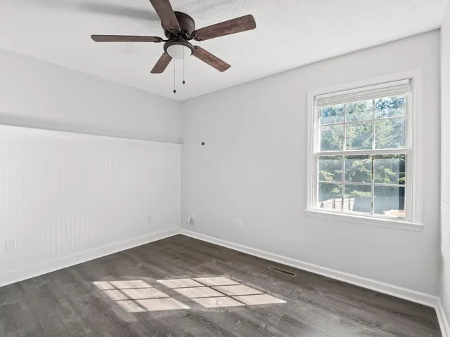 $446,000 | 103 Craddock Lane, Huddleston, VA 24104