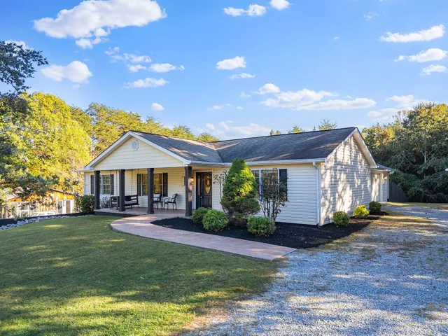 $446,000 | 103 Craddock Lane, Huddleston, VA 24104