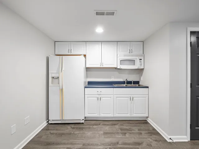 $446,000 | 103 Craddock Lane, Huddleston, VA 24104