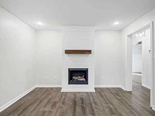 $446,000 | 103 Craddock Lane, Huddleston, VA 24104