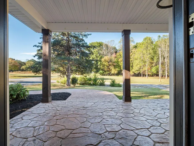 $446,000 | 103 Craddock Lane, Huddleston, VA 24104