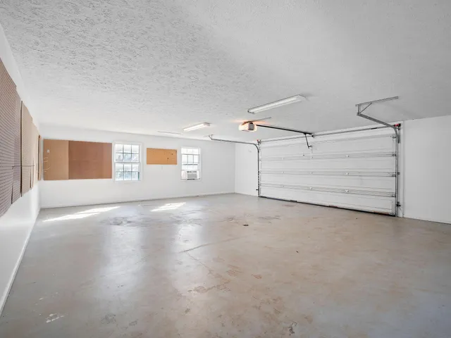 $446,000 | 103 Craddock Lane, Huddleston, VA 24104