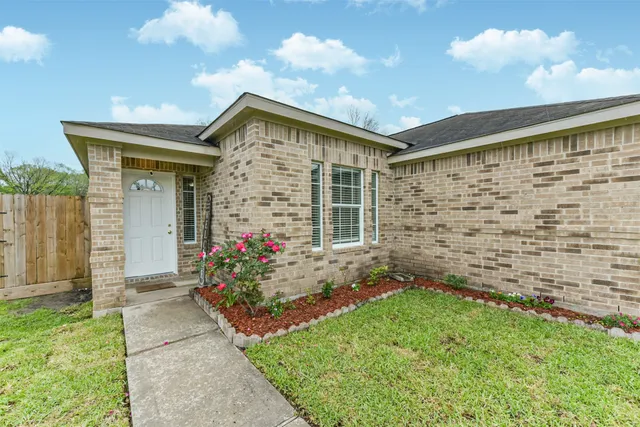 $253,900 | 6601 Paris Street, Houston, TX 77021
