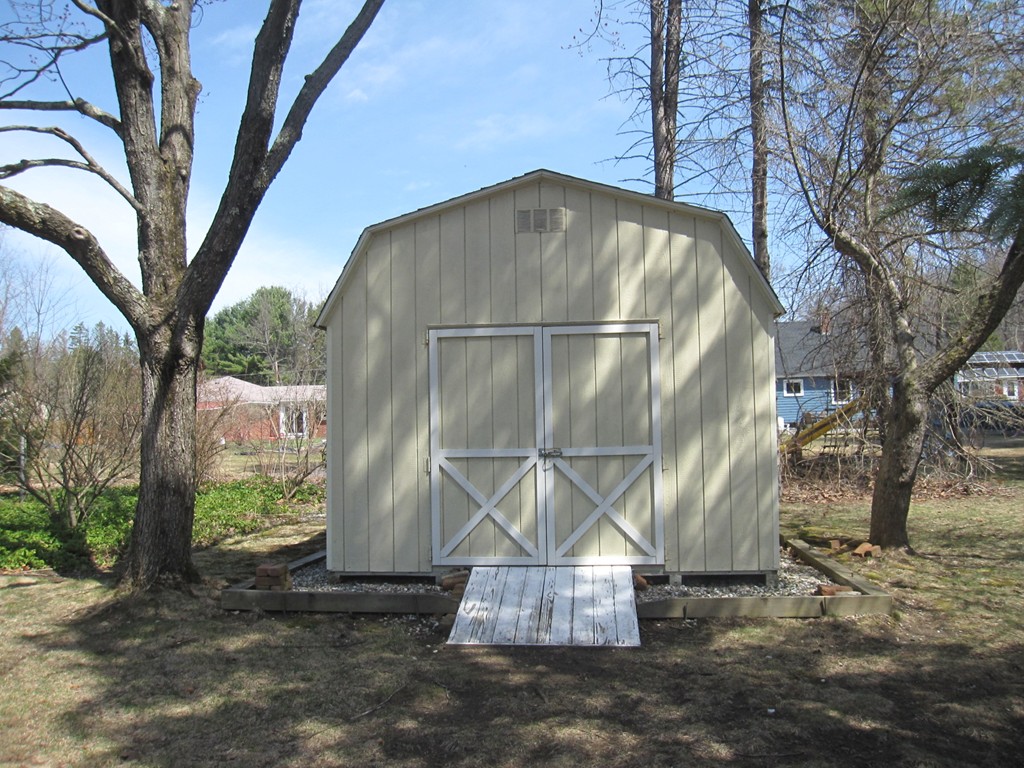 93 Burnham Road Greenfield, MA 01301 - Photo 21 of 22 Gallery Image 21