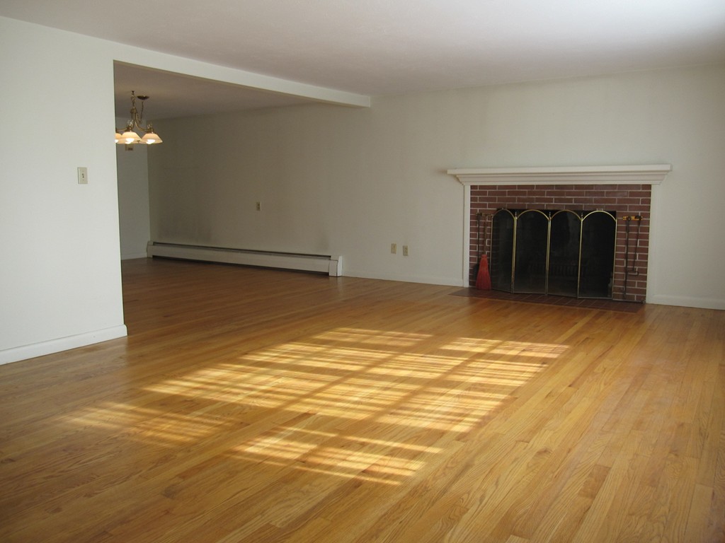 93 Burnham Road Greenfield, MA 01301 - Photo 5 of 22 Gallery Image 5