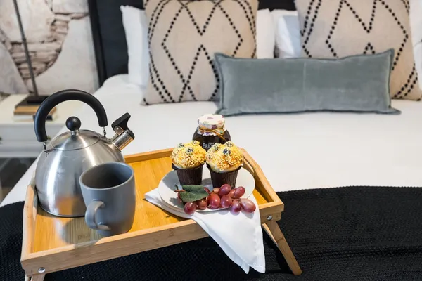 $9,995 | 635 7th Avenue South, Unit 311, Nashville, TN 37203