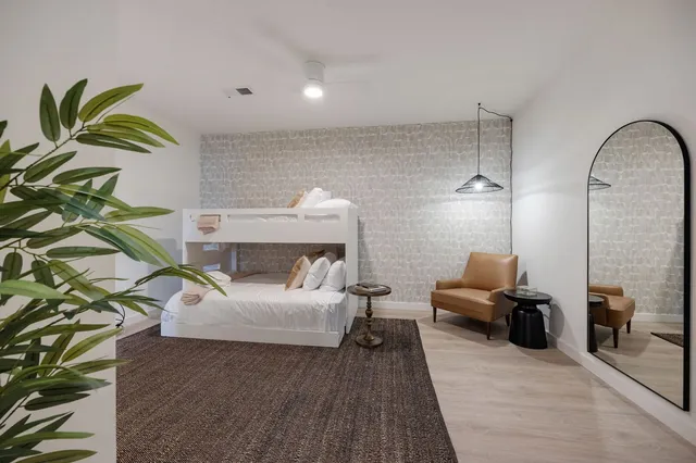 $6,995 | 635 7th Avenue South, Unit 311, Nashville, TN 37203