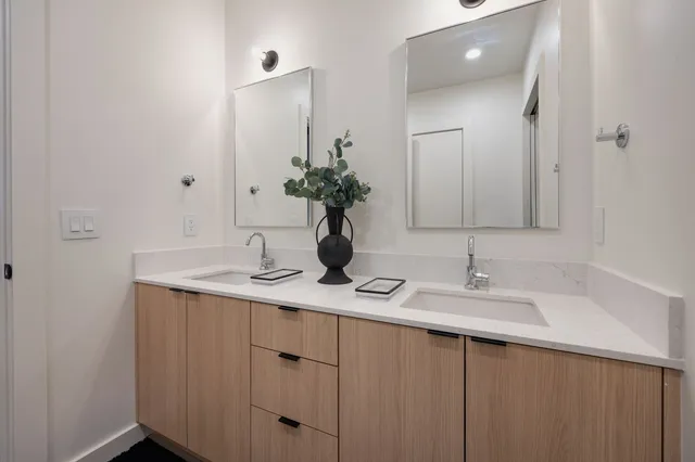 $6,995 | 635 7th Avenue South, Unit 311, Nashville, TN 37203