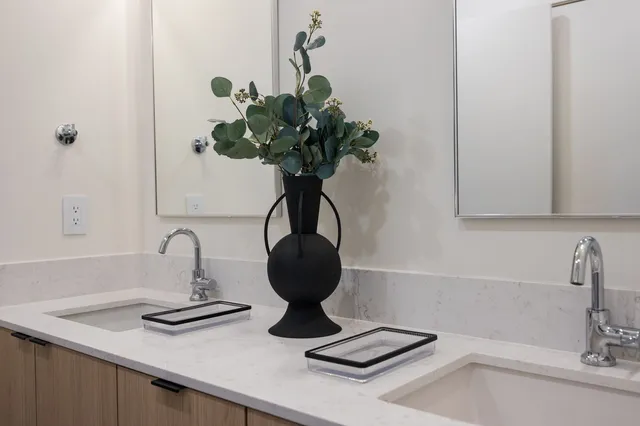 $6,995 | 635 7th Avenue South, Unit 311, Nashville, TN 37203