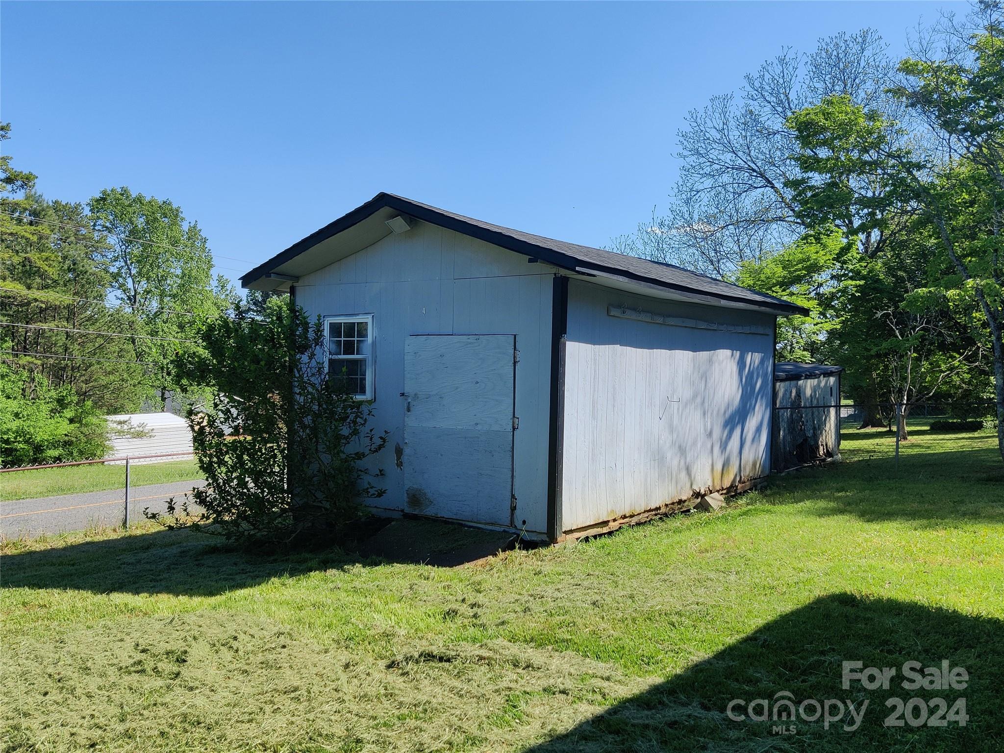 505 Ed Wilson Road Bessemer City, NC 28016 - Photo 5 of 19 Gallery Image 5