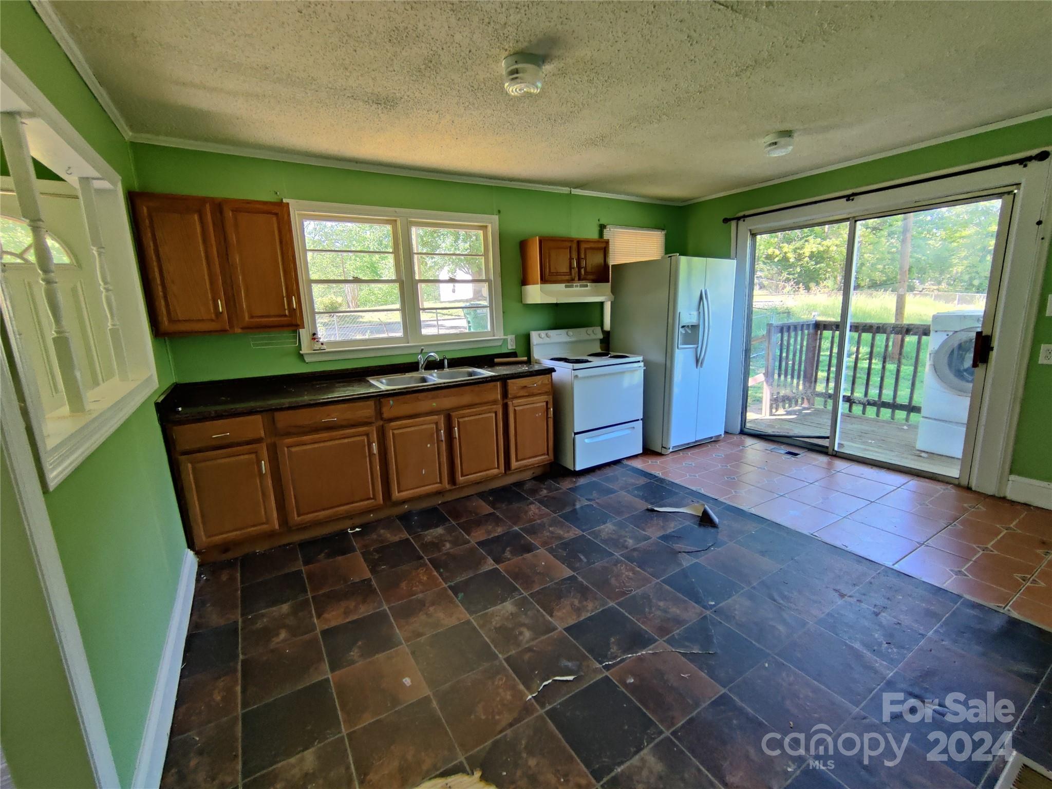 505 Ed Wilson Road Bessemer City, NC 28016 - Photo 6 of 19 Gallery Image 6