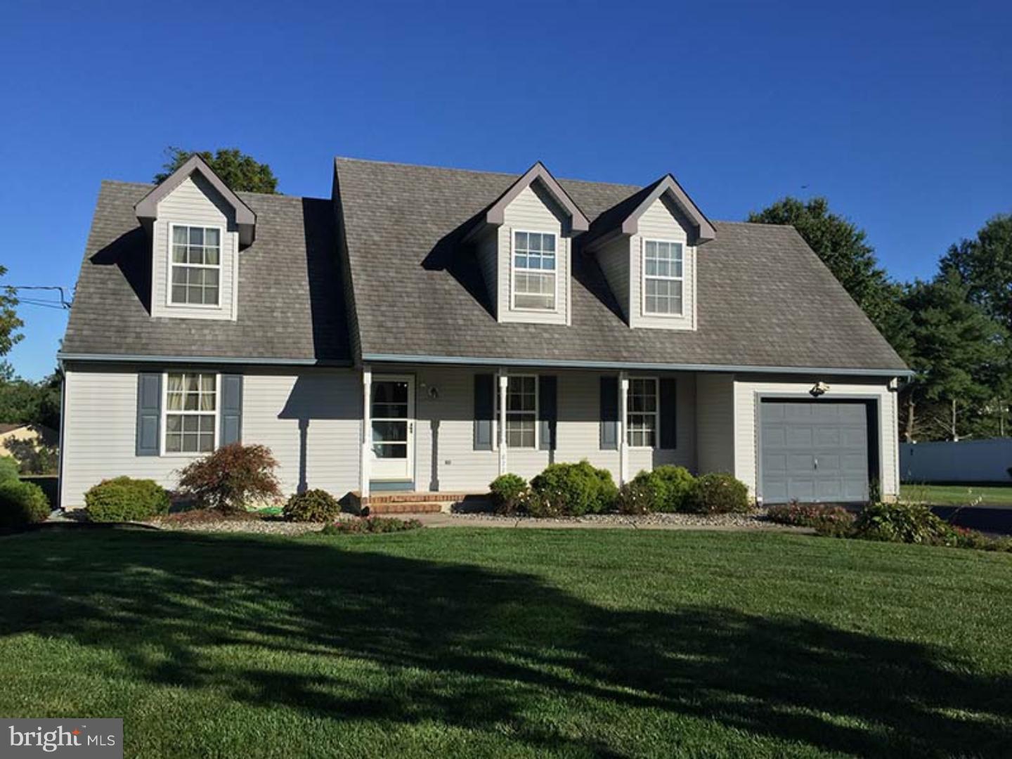 877 South Spring Road Vineland, NJ 08361 - Photo 2 of 25