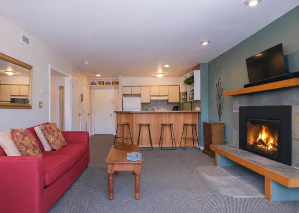 $350,000 | 318 Mountain Road, Unit A304, Ludlow, VT 05149