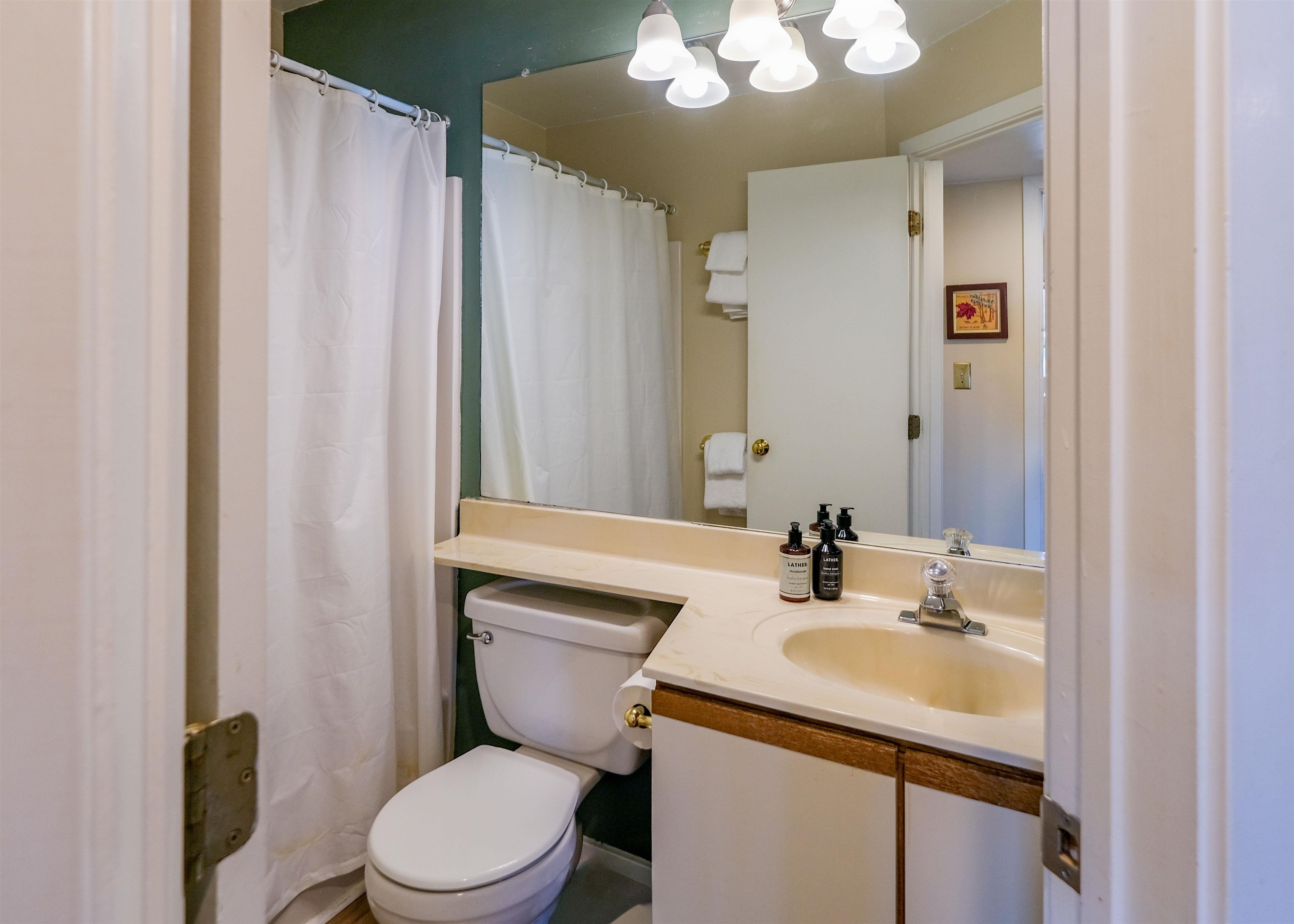 318 Mountain Road, Unit A304 Ludlow, VT 05149 - Photo 16 of 35