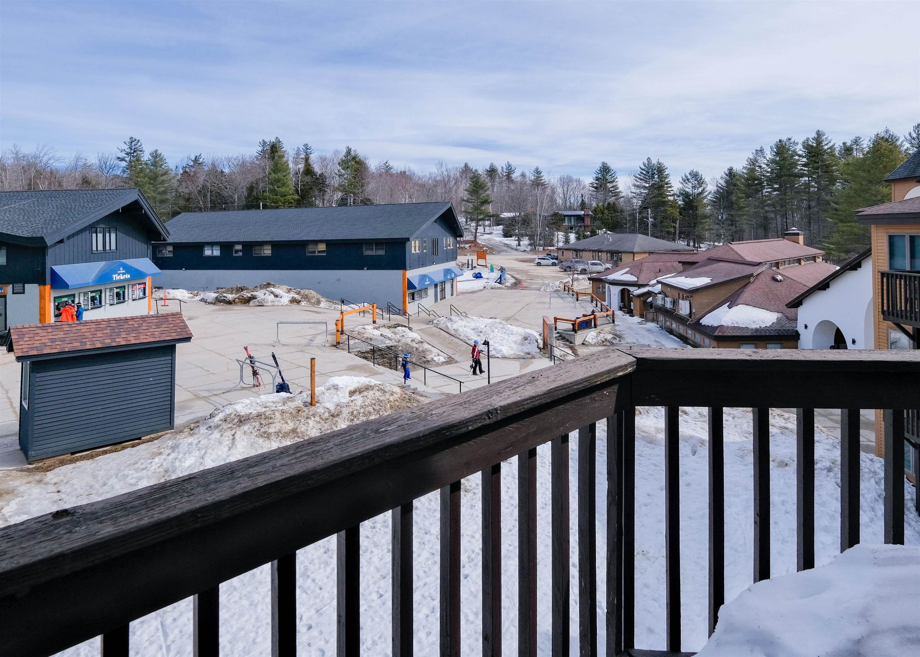 318 Mountain Road, Unit A304 Ludlow, VT 05149 - Photo 20 of 35