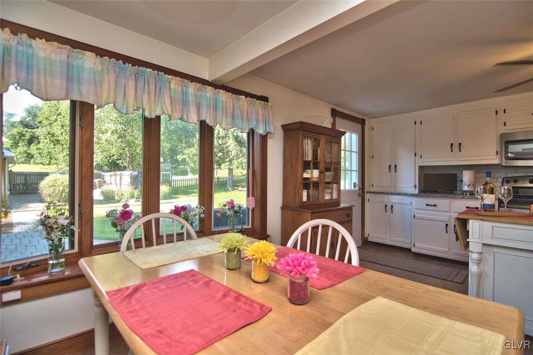 204 Miller Road Stroudsburg, PA 18360 - Photo 27 of 50 Dining Area