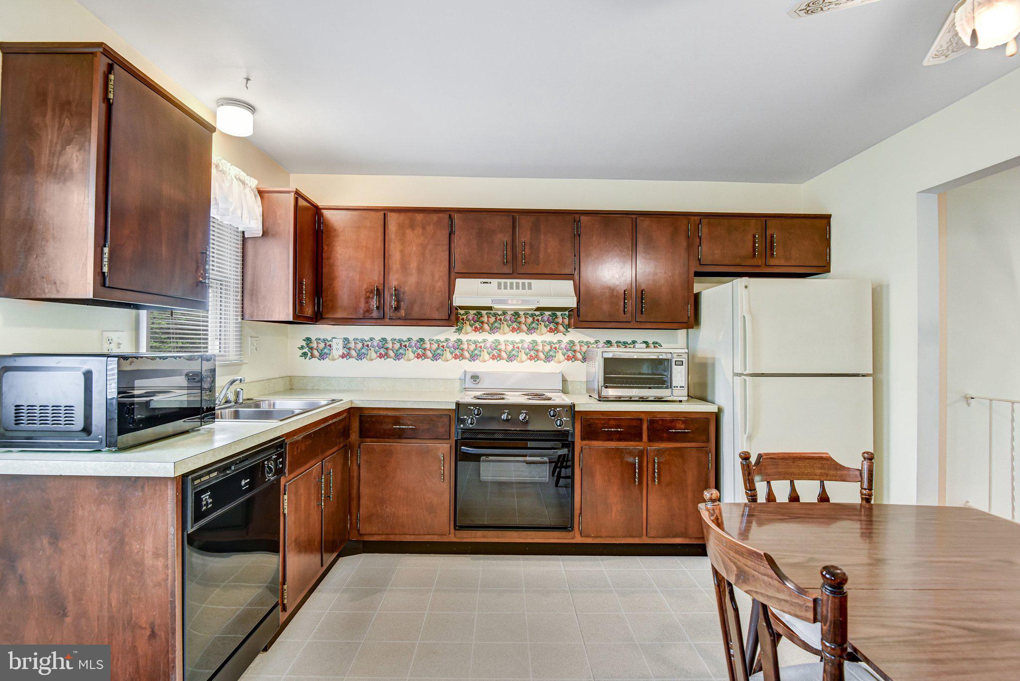 16504 Waterfall Road Haymarket, VA 20169 - Photo 5 of 32