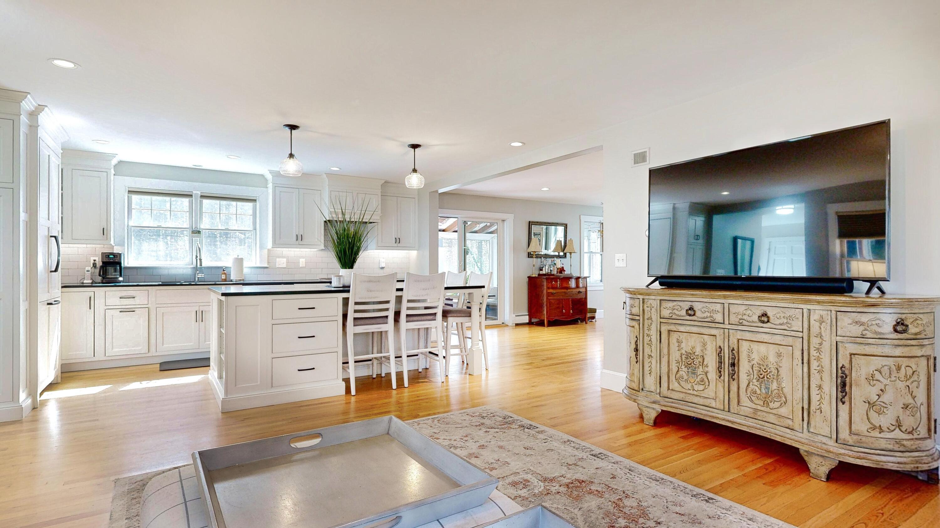 60 Maguire Road Kennebunk, ME 04043 - Photo 11 of 76 Kitchen