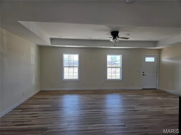 $298,900 | 15 Concorde Court, Benton, MO 63736