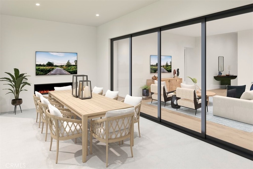 2071 West Pearl Street Encinitas, CA 92024 - Photo 6 of 13 Outdoor Room