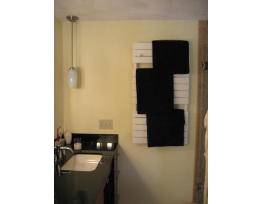 197 Lexington Road Dracut, MA 01826 - Photo 22 of 30 Gallery Image 22