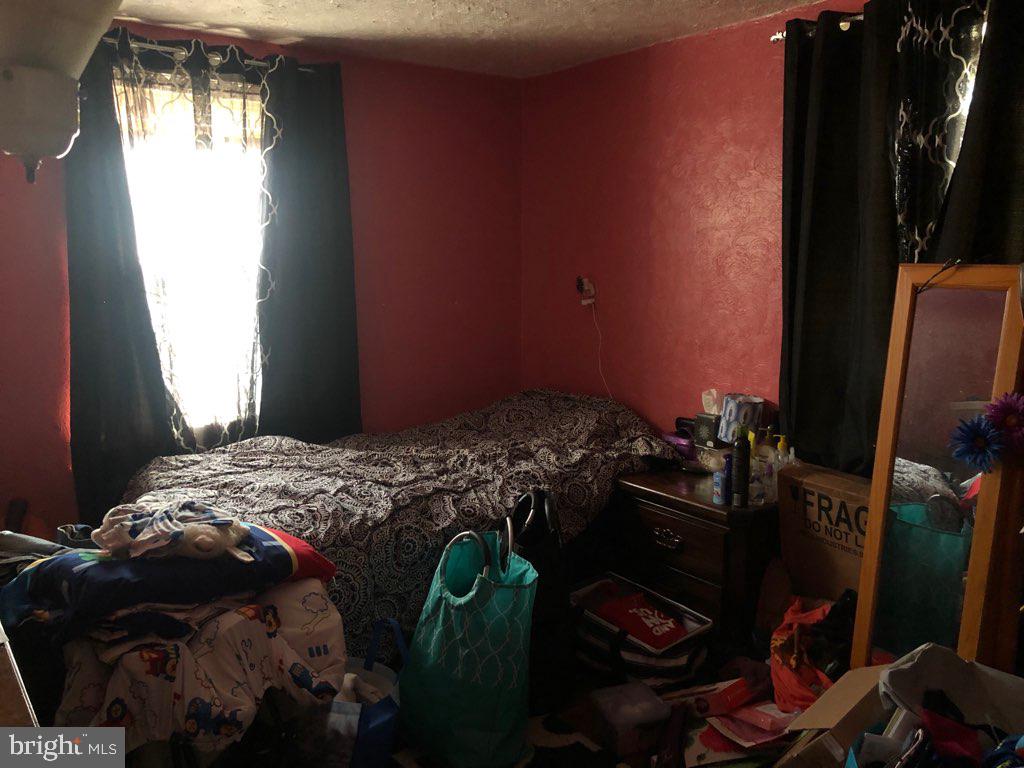 393 California Road Quakertown, PA 18951 - Photo 4 of 18 Gallery Image 4