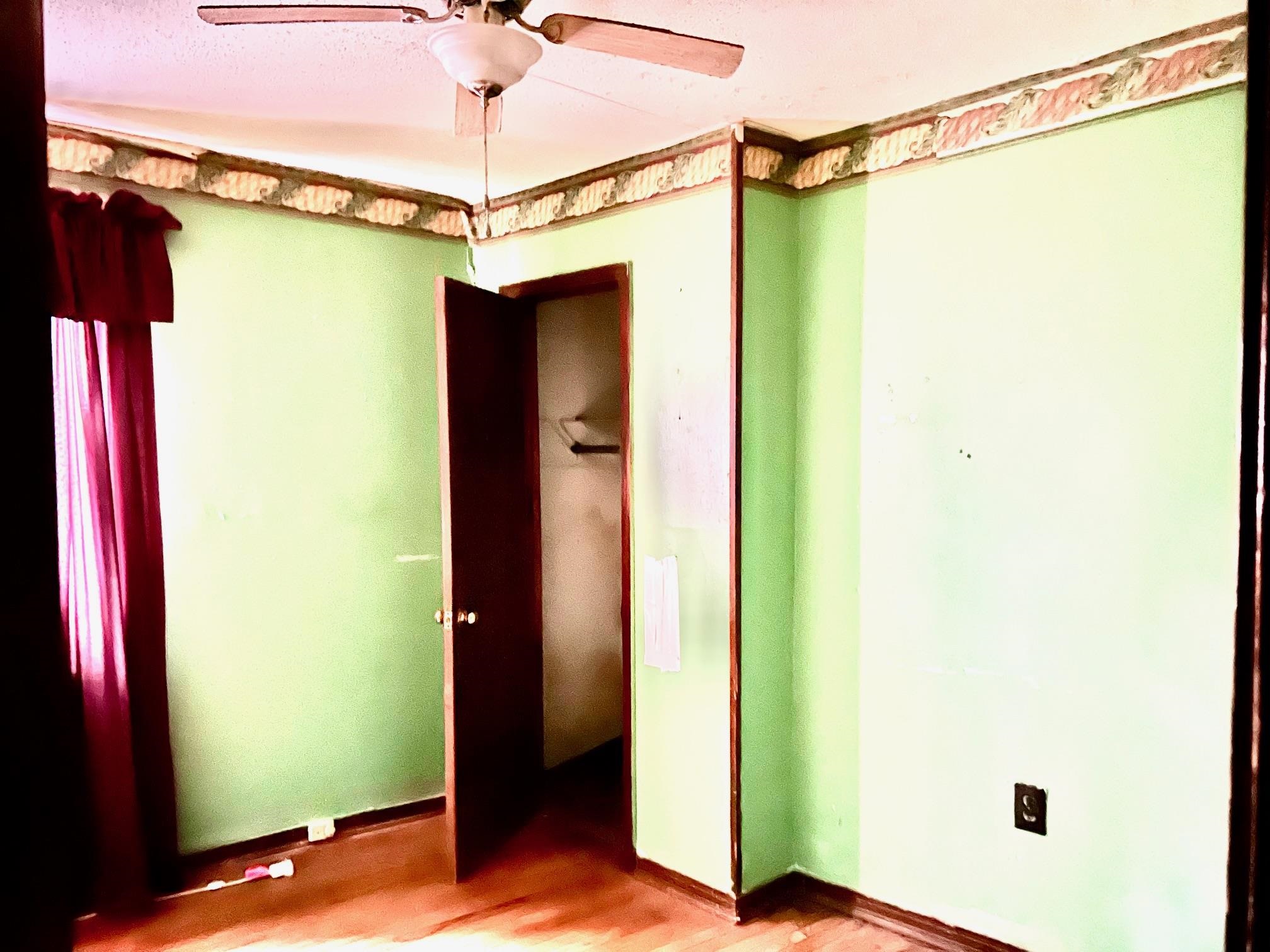 409 Hill Avenue Covington, TN 38019 - Photo 7 of 11 a view of a small space