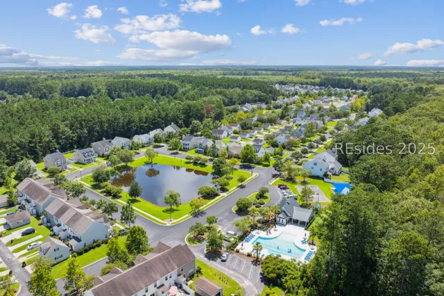 $425,000 | 256 University Parkway, Bluffton, SC 29909