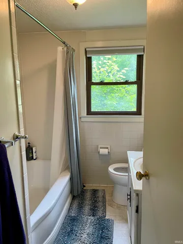 $2,950 | 417 South Swain Avenue, Bloomington, IN 47401