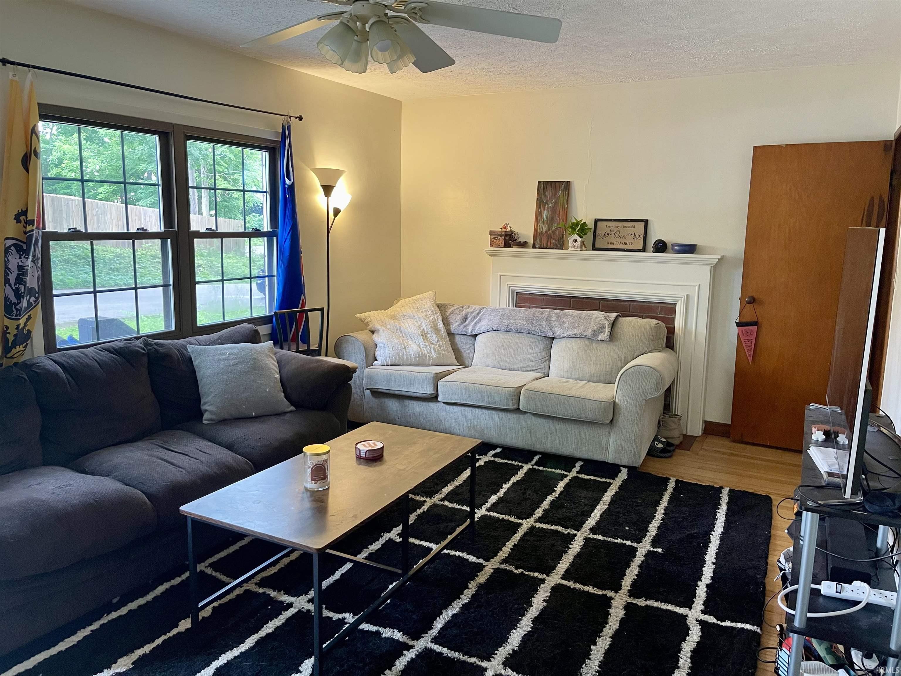 417 South Swain Avenue Bloomington, IN 47401 - Photo 2 of 14